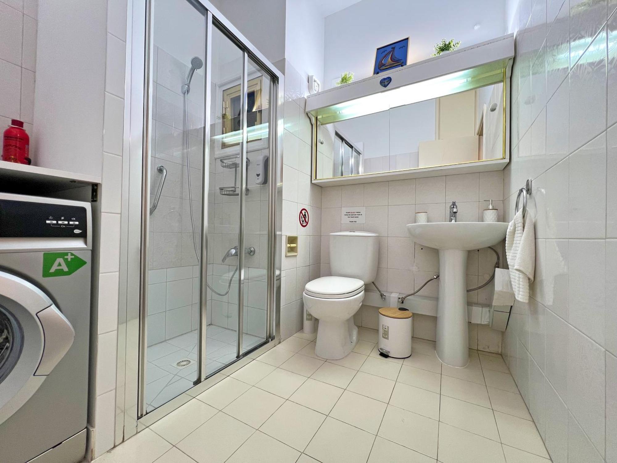 לרנקה Albert'S Apartment Mackenzie 001 מראה חיצוני תמונה